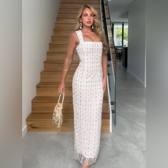 Elliatt Kristina Antique Maxi Dress size S NWT - Picture 3 of 17